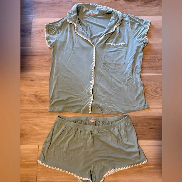 Eberjey Frida TENCEL™ Modal Shortie Short PJ Set Eucalyptus/Ivory Large - Picture 3 of 6
